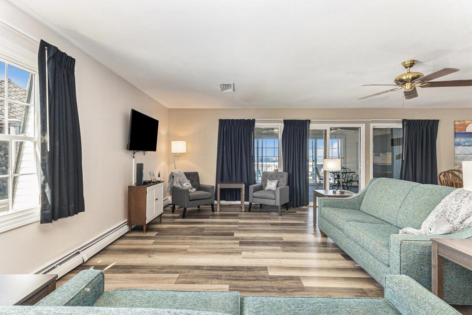 Snyders Shoreline Inn Ludington Kültér fotó