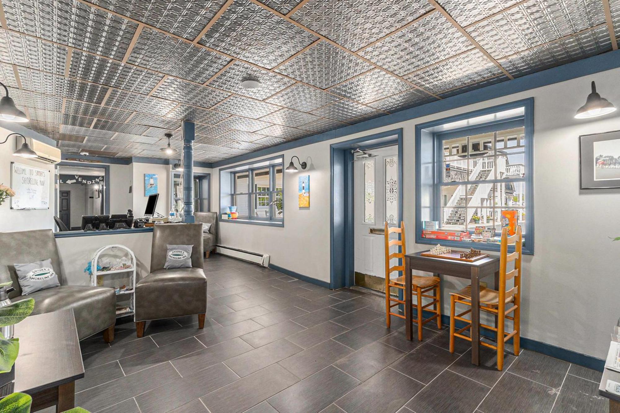 Snyders Shoreline Inn Ludington Kültér fotó